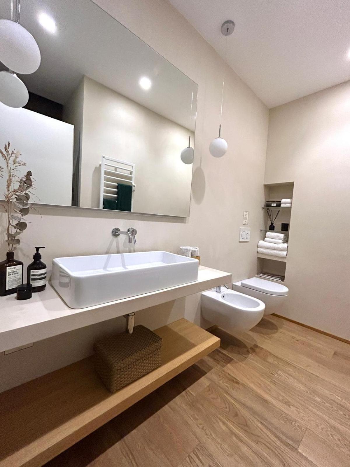 Voltaottosuite - Comfort And Elegance In Moscova Milano Exteriör bild